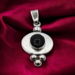 Vintage Black Onyx Sterling Silver Pendant Mexico 925 c-11